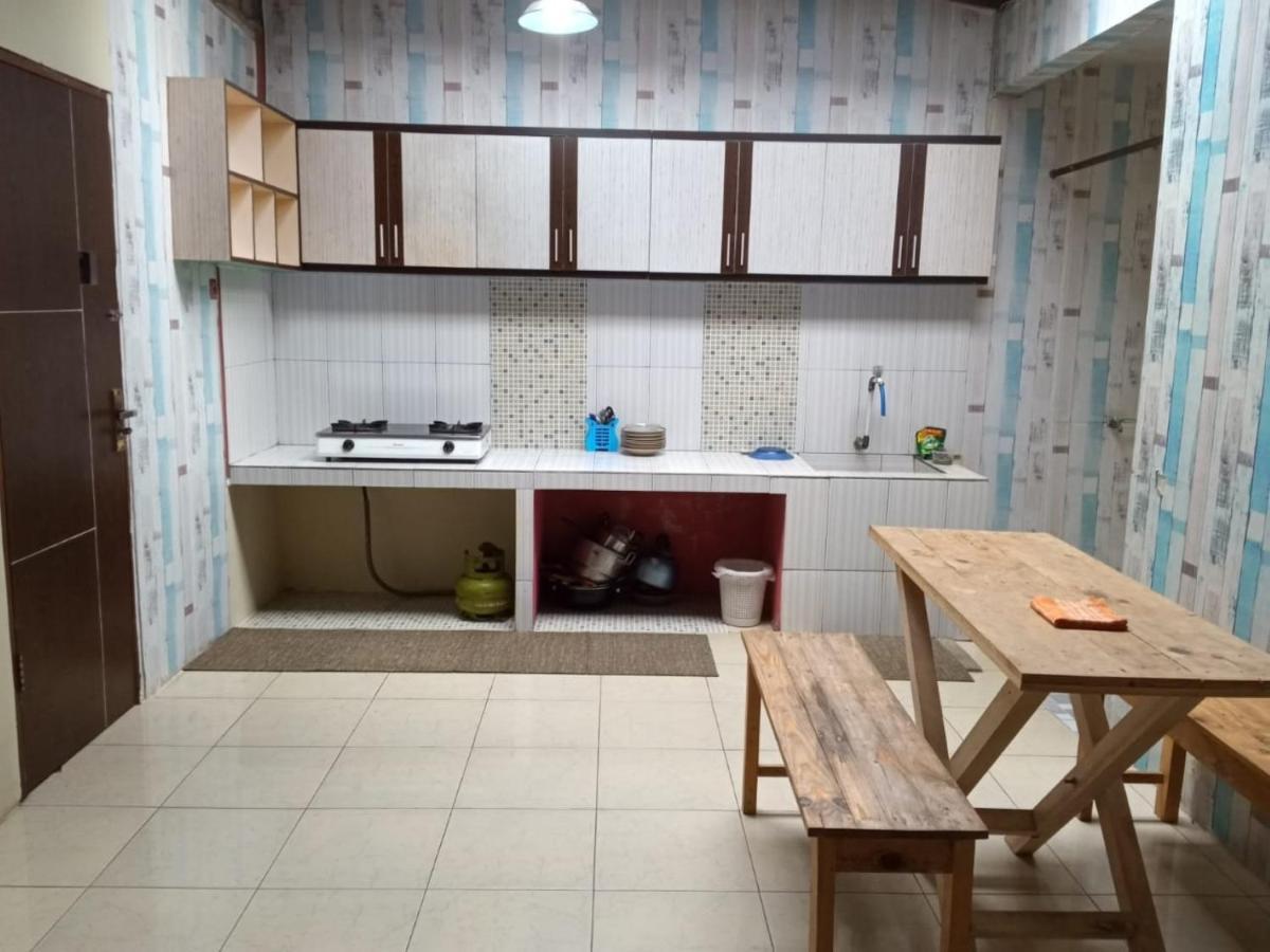 Penginapan Rudi Syariah Bantul Exterior foto